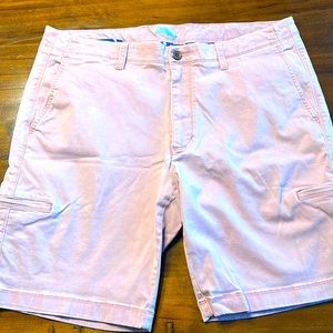 Tommy Bahama flat front cargo shorts